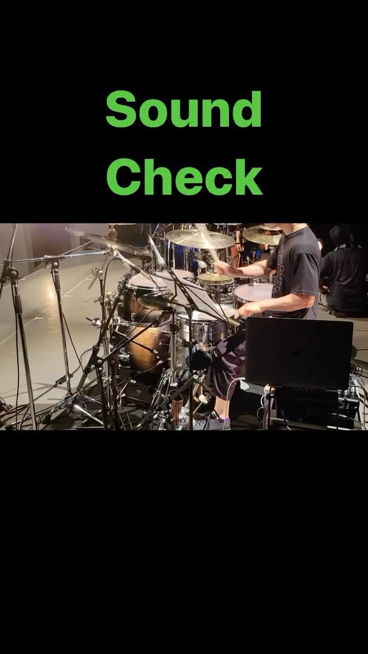 影丸のインスタグラム：「#sks #ジグザグ #ドラム #ドラムソロ #drums #drumsolo #drummer #drummerlife #pops #music #musician #songs #zildjiancymbals #yamahadrums #rohemadrumsticks #teamrohema #aspr #アサプラ #ead10」