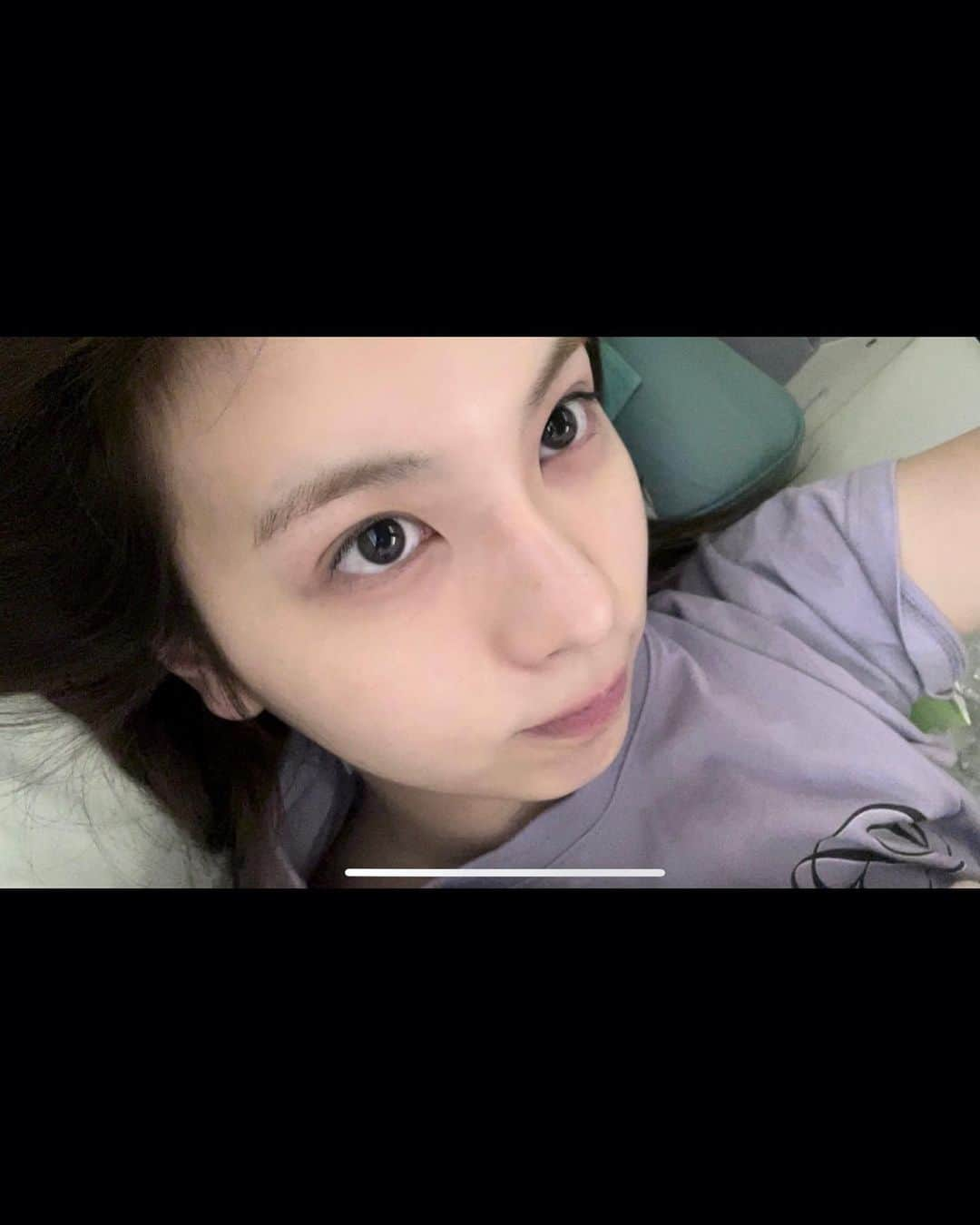 NMIXXさんのインスタグラム写真 - (NMIXXInstagram)「...AND SHE OPENED HER EYES.  #NMIXX #엔믹스 #BAE #배이 #✈️ #👁️ #🤪」6月9日 12時18分 - nmixx_official