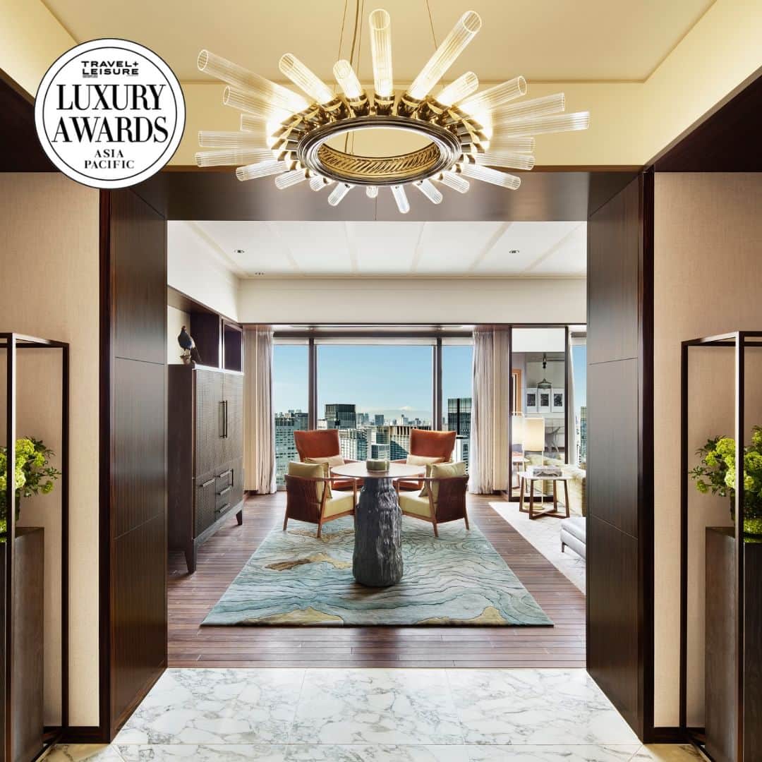 Mandarin Oriental, Tokyoさんのインスタグラム写真 - (Mandarin Oriental, TokyoInstagram)「Our deepest, most sincere gratitude and appreciation to all of you who have voted for us in ”Travel + Leisure Awards Asia Pacific 2023” for Japan. We are honoured to be selected #3 in the City Hotel category, as well as #3 in the Hotel Spas category and #5 in the category for Hotel General Managers.  Thank you for supporting us and being our loyal FANs! We have committed ourselves to making it our mission to untiringly offer our legendary service and to go beyond guests' expectations all the way.  アメリカの大手旅行雑誌「Travel + Leisure」の 「Luxury Awards Asia Pacific 2023」の日本部門に投票していただいた皆さまに、心より感謝申しあげます。マンダリン オリエンタル 東京は、シティホテル部門で第 3 位、ホテルスパ部門で第 3 位、総支配人部門で第 5 位に選ばれたことをお知らせいたします。 皆さまの日頃からのご愛顧に心より感謝申しあげますとともに、私たちはこれからもマンダリン オリエンタル ホテルのレジェンダリーサービスで、お客さまの期待を超えるサービスをご提供できますよう全力を尽くしてまいります。 … Mandarin Oriental, Tokyo @mo_tokyo　@travelandleisureasia #MandarinOrientalTokyo #MOtokyo #ImAFan #MandarinOriental #Nihonbashi #tlasia #tlluxuryawardsasia #Tokyohotel #マンダリンオリエンタル #マンダリンオリエンタル東京 #東京ホテル #日本橋 #日本橋ホテル」6月9日 19時00分 - mo_tokyo