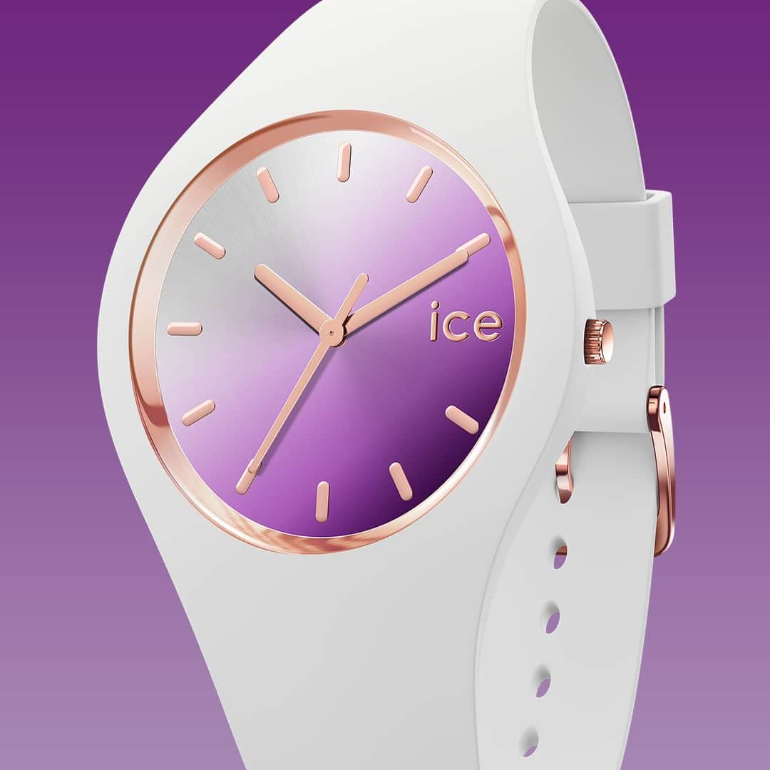 アイスウォッチさんのインスタグラム写真 - (アイスウォッチInstagram)「Thanks to its chic and sophisticated look, this white silicone watch is the perfect accessory for your summer nights. 💜  #icewatch #icesunset #sunset #lila #pastel #white #gold #chic #trendy #colourful #spring #summer」6月9日 14時30分 - icewatch