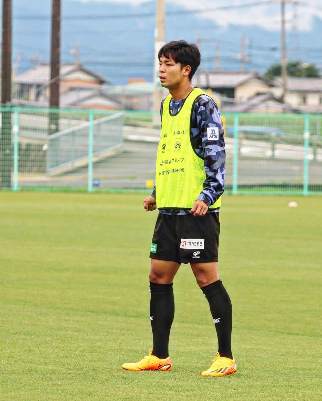 ＦＣ岐阜さんのインスタグラム写真 - (ＦＣ岐阜Instagram)「. 【沼津戦まであと❷日🍀】 6.9(Fri)  TRAINING PHOTO📸  #fcgifu #FC岐阜 #MOVEYOURHEART #松本歩夢 #藤岡浩介 #川上竜 #久保田和音 #藤谷匠 #村田透馬 #遠藤元一 #浮田健誠 #田口裕也 #羽田一平」6月9日 14時41分 - fcgifu