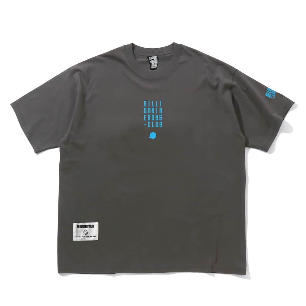 ビリオネア・ボーイズ・クラブのインスタグラム：「. BILLIONAIRE BOYS CLUB JP 2023 FALL /HOLIDAY DELIVERY . COTTON T-SHIRT B . Available at BILLIONAIRE BOYS CLUB / ICECREAM TOKYO & ONLINE STORE. . BILLIONAIRE BOYS CLUB / ICECREAM TOKYO 〒150-0001 東京都渋谷区神宮前4-25-1 ライサ1F-C TEL：03-5770-0018 . . BILLIONAIRE BOYS CLUB / ICECREAM ONLINE STORE http://billionaireboysclub-store.jp . . ※店舗により一部お取り扱いがない場合がございますので各店舗へご確認いただきご来店ください。  #BILLIONAIREBOYSCLUB #ICECREAM #PHARRELL #PHARRELLWILLIAMS #BBCICECREAM #Harajuku #Tokyo #Japan」