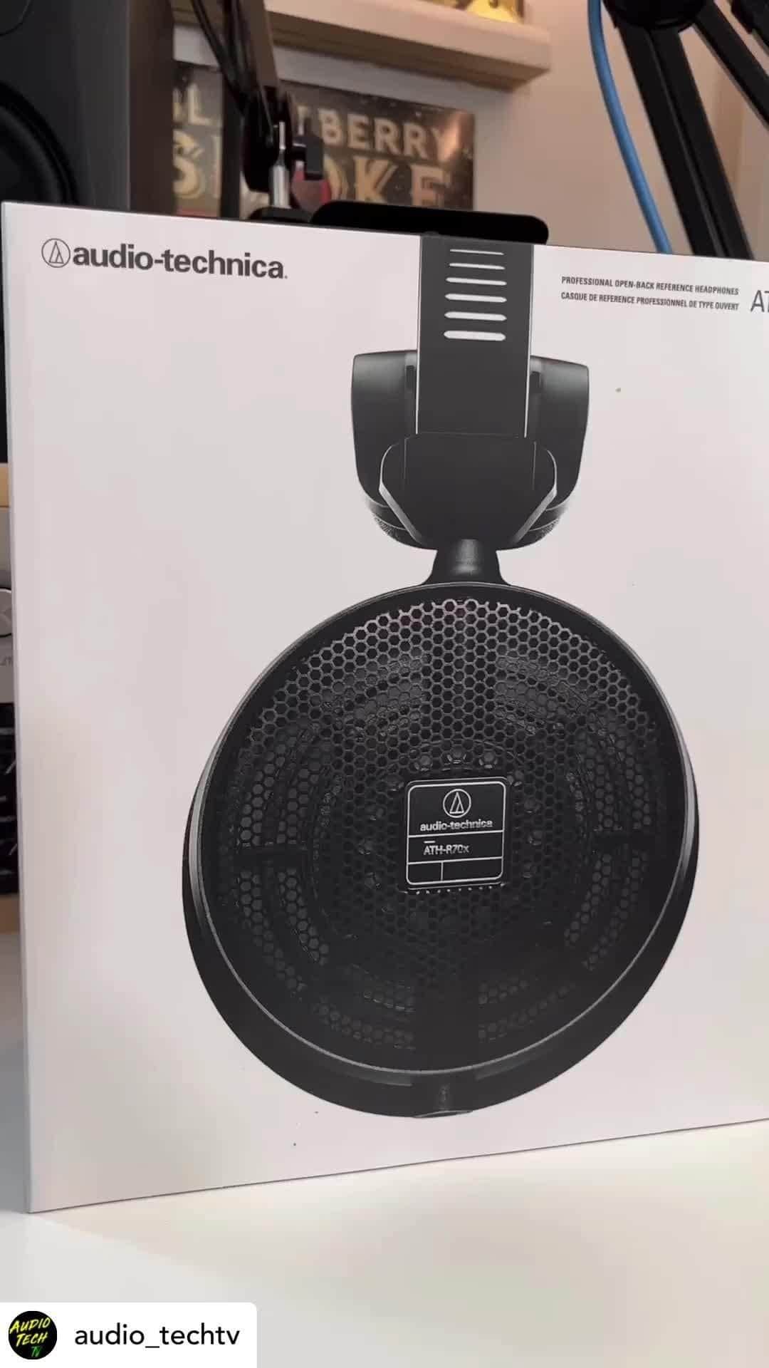 Audio-Technica USAのインスタグラム：「#FanPhotoFriday: Made for the most critical listening tasks, the ATH-R70x professional headphones are perfectly balanced to reproduce extreme low and high frequencies. Thanks for sharing @audio_techtv! 🎧⁠ .⁠ .⁠ .⁠ #AudioTechnica #Headphones #StudioHeadphones #StudioGear」