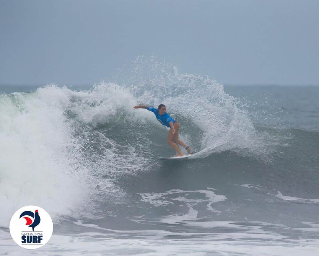 ジョアン・ディファイさんのインスタグラム写真 - (ジョアン・ディファイInstagram)「🥉Bronze for me at the @isasurfing World Games !   And a🥈silver medal for the team France 🇫🇷 !   Pretty cool ! I had a fun week with the team, thank you to everyone and to @surfingfrance 🙌🏾   📸 @surfingfrance @we__creative」6月10日 3時30分 - johannedefay