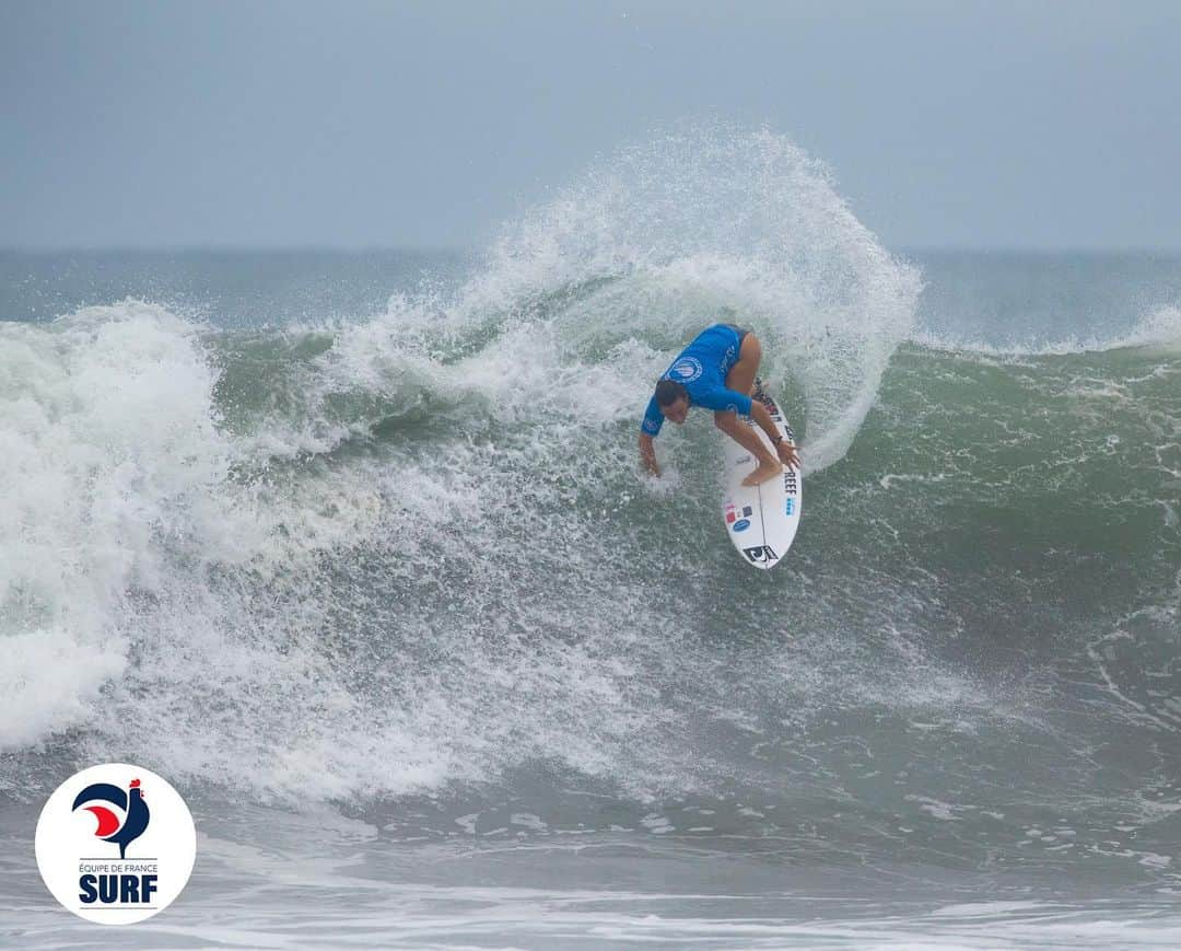 ジョアン・ディファイさんのインスタグラム写真 - (ジョアン・ディファイInstagram)「🥉Bronze for me at the @isasurfing World Games !   And a🥈silver medal for the team France 🇫🇷 !   Pretty cool ! I had a fun week with the team, thank you to everyone and to @surfingfrance 🙌🏾   📸 @surfingfrance @we__creative」6月10日 3時30分 - johannedefay