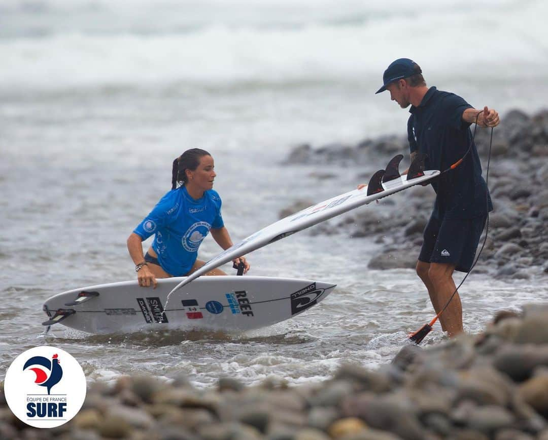 ジョアン・ディファイさんのインスタグラム写真 - (ジョアン・ディファイInstagram)「🥉Bronze for me at the @isasurfing World Games !   And a🥈silver medal for the team France 🇫🇷 !   Pretty cool ! I had a fun week with the team, thank you to everyone and to @surfingfrance 🙌🏾   📸 @surfingfrance @we__creative」6月10日 3時30分 - johannedefay