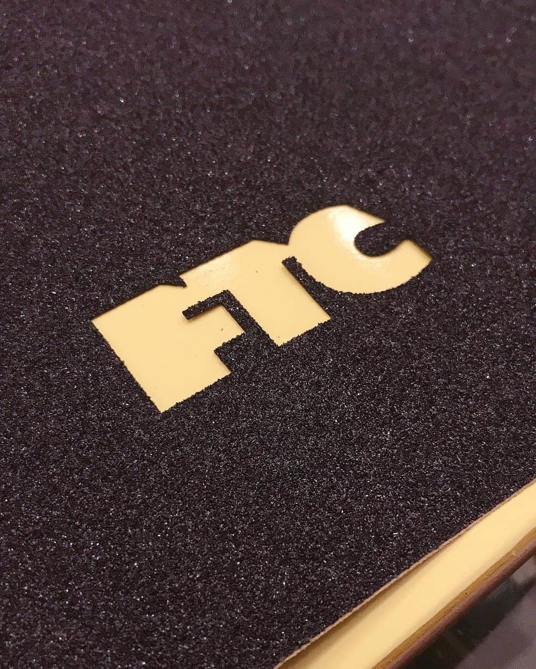 エフティーシーのインスタグラム：「FTC Diecut Griptape Available Online Now 🏙️ #ftc #ftcskateboarding #forthecity #ftcsanfrancisco #ftcjp #ftctokyo #ftcnagoya #ftcosaka #ftcspringsummer23」