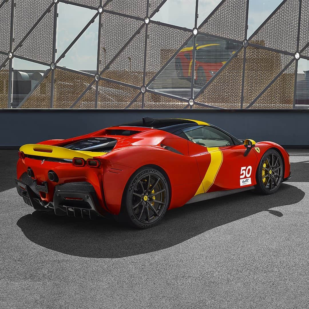 フェラーリさんのインスタグラム写真 - (フェラーリInstagram)「The design team realised this exclusive new livery, to mark the return to the top class at Le Mans with a factory-backed model for the first time in 50 years, which is available to a select number of clients. It’s composed of a Rosso Le Mans glossy finish and Giallo Modena stripes and details, a dedication plaque, the Italian flag colours painted on the bumper and steering wheel, as well as the hand-painted #WEC - World Endurance Championship logo on the doors and front bonnet and each livery will sport the racing number 50 in the front roundel and on the doors.  The classic colour palette and racing details reflect those of the #Ferrari499P that will debut at the #LeMans24 this weekend.  #FerrariSF90Stradale #AssettoFiorano #Ferrari」6月10日 4時00分 - ferrari