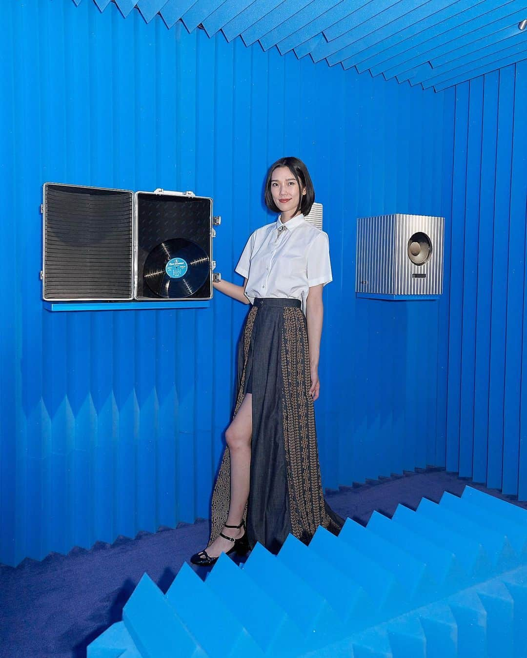 リモワさんのインスタグラム写真 - (リモワInstagram)「From Japan and beyond, friends of the brand headed to Tokyo to celebrate the opening of RIMOWA's touring exhibition, SEIT 1898.   Discover the showcase at JING in the Harajuku district until June 18th.  #RIMOWA125 #RIMOWAseit1898」6月9日 19時13分 - rimowa