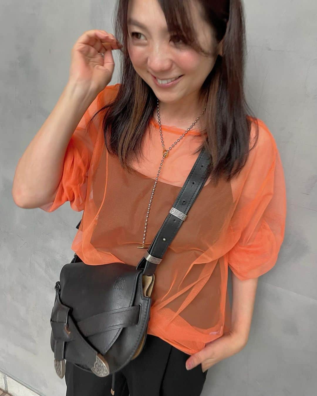 のインスタグラム：「☆ 𝕠𝕦𝕥𝕗𝕚𝕥 ☆  . ダンスの日💃 楽しかった♡最近ダンスが楽しい  その前に渋谷にいたので ここちゃんと目黒蓮してきた @rococo39   とりあえずコップを支えさせて頂きました  なにわ男子は全滅😭くぅ、、  . . #akte #高身長女子#高身長コーデ#40代コーデ #40代ファッション#大人カジュアル#30代ファッション #30代コーデ#骨スト#骨格ストレート#シンプルコーデ#キレイめコーデ」