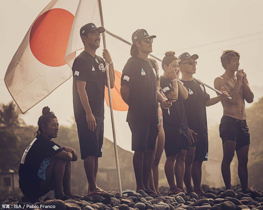 日本オリンピック委員会さんのインスタグラム写真 - (日本オリンピック委員会Instagram)「˗ˏˋNICE SHOT📸ˎˊ˗  ワールドサーフィンゲームズ2023より #TEAMJAPAN のクールな表情📷✨  #松田詩野 選手 #五十嵐カノア 選手 #稲葉玲王 選手   #がんばれニッポン」6月9日 20時00分 - teamjapanjoc