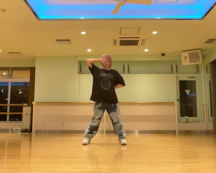 miumeのインスタグラム：「▶︎振付提供曲  ベアードアード 「姫様の言うとおり」  構成が気に入ってるんだけど1人で出来ないかなしさ🥹w」