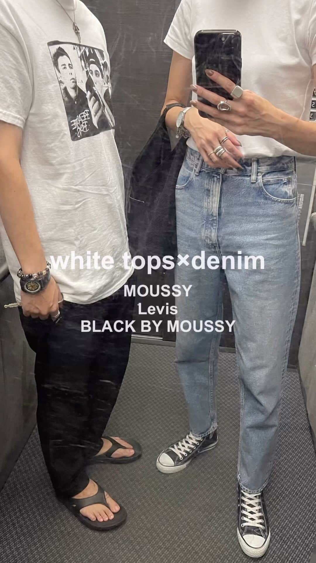 maai0528のインスタグラム：「〻👱🏻‍♀️🦋🌽🍧 white tops×denim‥🩵 ． ． ． #fashionstyle  #MOUSSY #BLACKBYMOUSSY  #Levis」