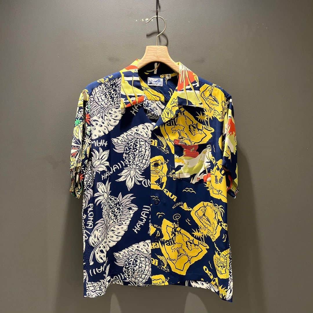 BEAMS JAPANさんのインスタグラム写真 - (BEAMS JAPANInstagram)「＜SUN SURF＞×＜BEAMS＞ Mens Crazy Aroha Shirt Special ¥17,600-(inc.tax) Item No.11-01-0074 BEAMS JAPAN 2F ☎︎03-5368-7317 @beams_japan #sunsurf #beams #beamsjapan #beamsjapan2nd Instagram for New Arrivals Blog for Recommended Items」6月9日 20時03分 - beams_japan