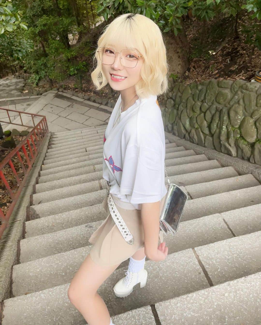いーたろのインスタグラム：「デートでは絶対手を繋いでほしいタイプの女です🫡🫶 #いーたろ#いーたろ様#私の沼にハマりなさい#可愛くてごめん」