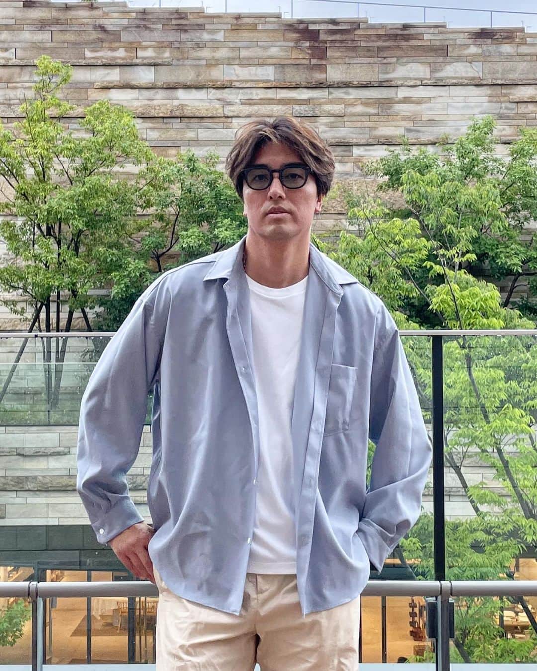 のインスタグラム：「私服🌦️ 最近天気悪いね🥲 明日は海でもいこうかしら🏄🏽 #ファッション#コーデ」