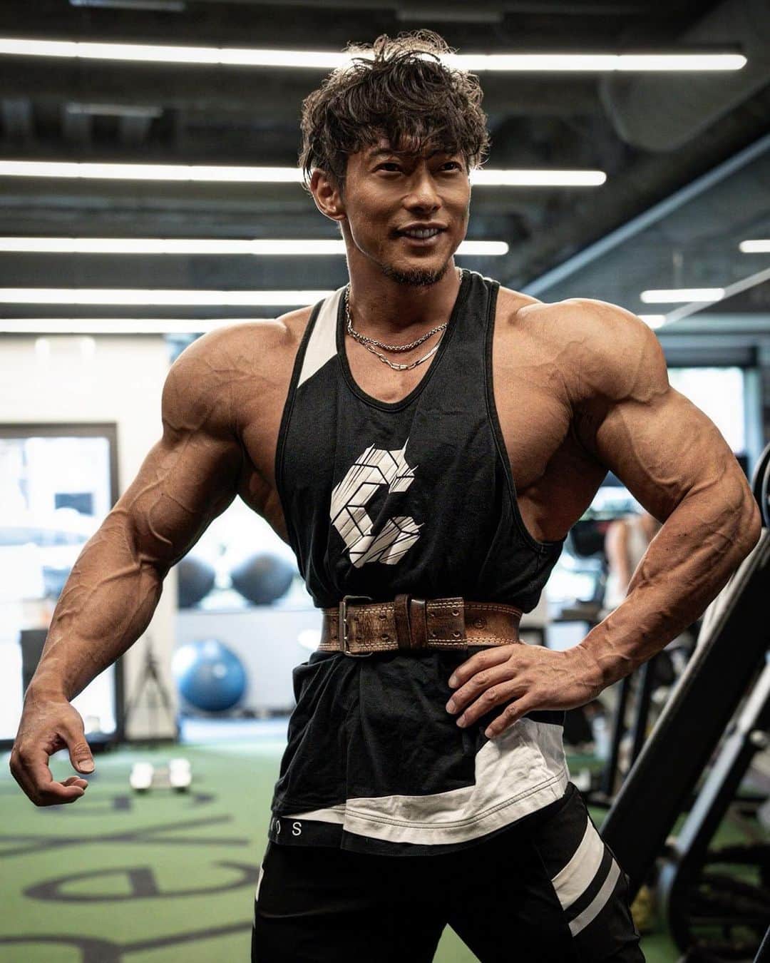 佐藤正悟のインスタグラム：「. . 8days out🔥 　 #ifbb  #ifbbpro  #ifbbproleague #ifbbkorea  #agp  #japanese  #physique  #mensphysique  #muscle  #fitness  #fitnessmotivation」