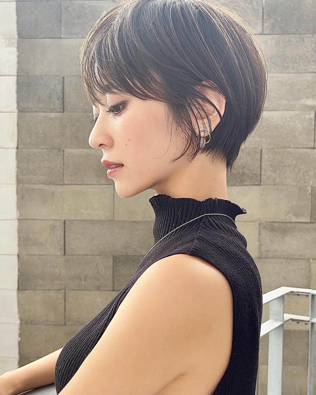 のインスタグラム：「夏におすすめショートヘア3選✨✂️🤗 皆さんはどれか1番好きですか？🥰」