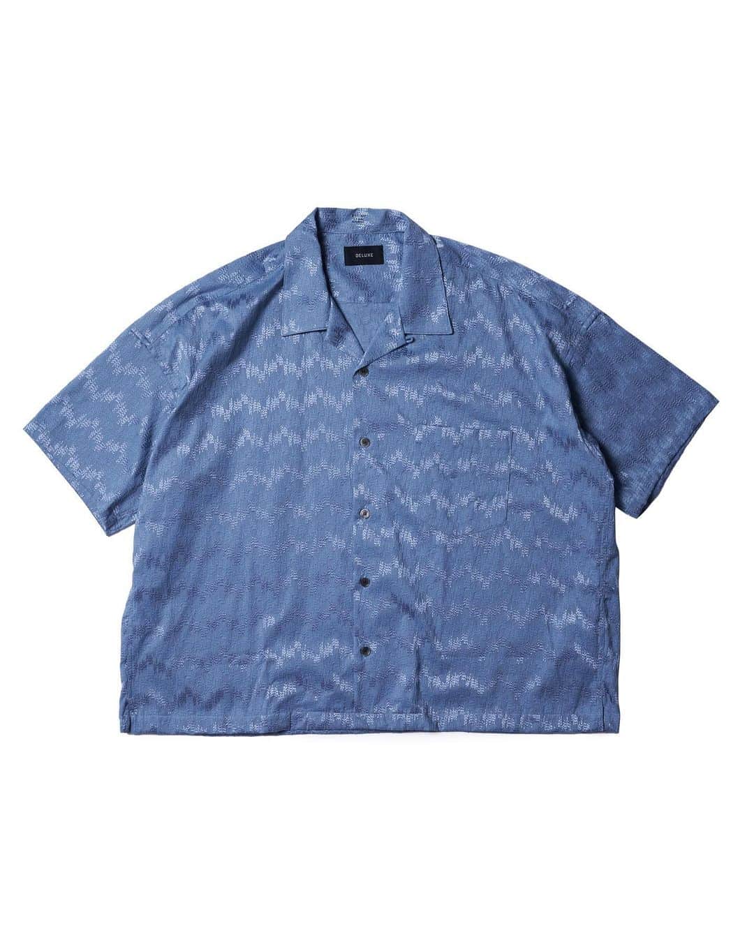 デラックスのインスタグラム：「DELUXE 2023Spring&Summer collection   SCRAWL Will be available on our website  2023.06.10(sat)11:00am  #deluxe_jp」