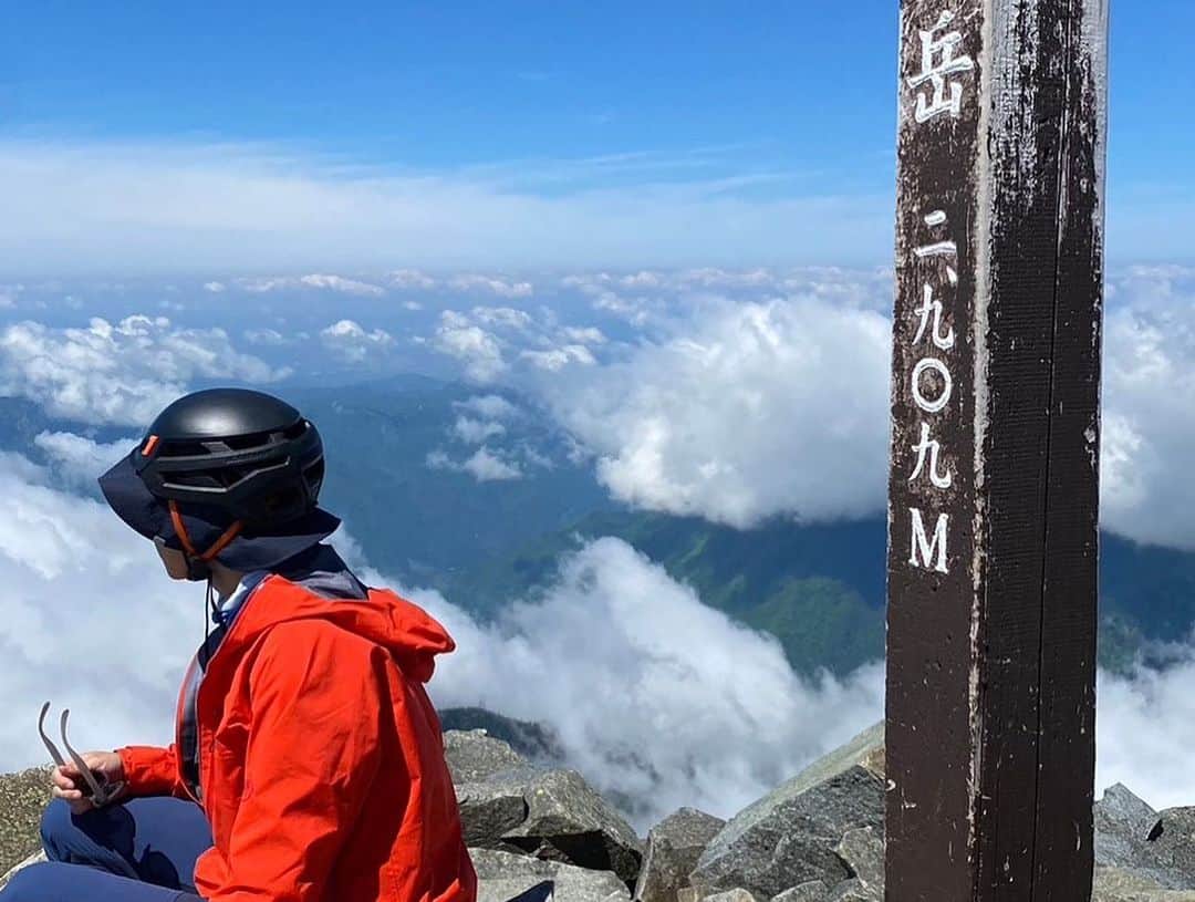 伊澤一葉さんのインスタグラム写真 - (伊澤一葉Instagram)「西穂高岳登山　最高だた」6月9日 21時18分 - ichiyo.izawa
