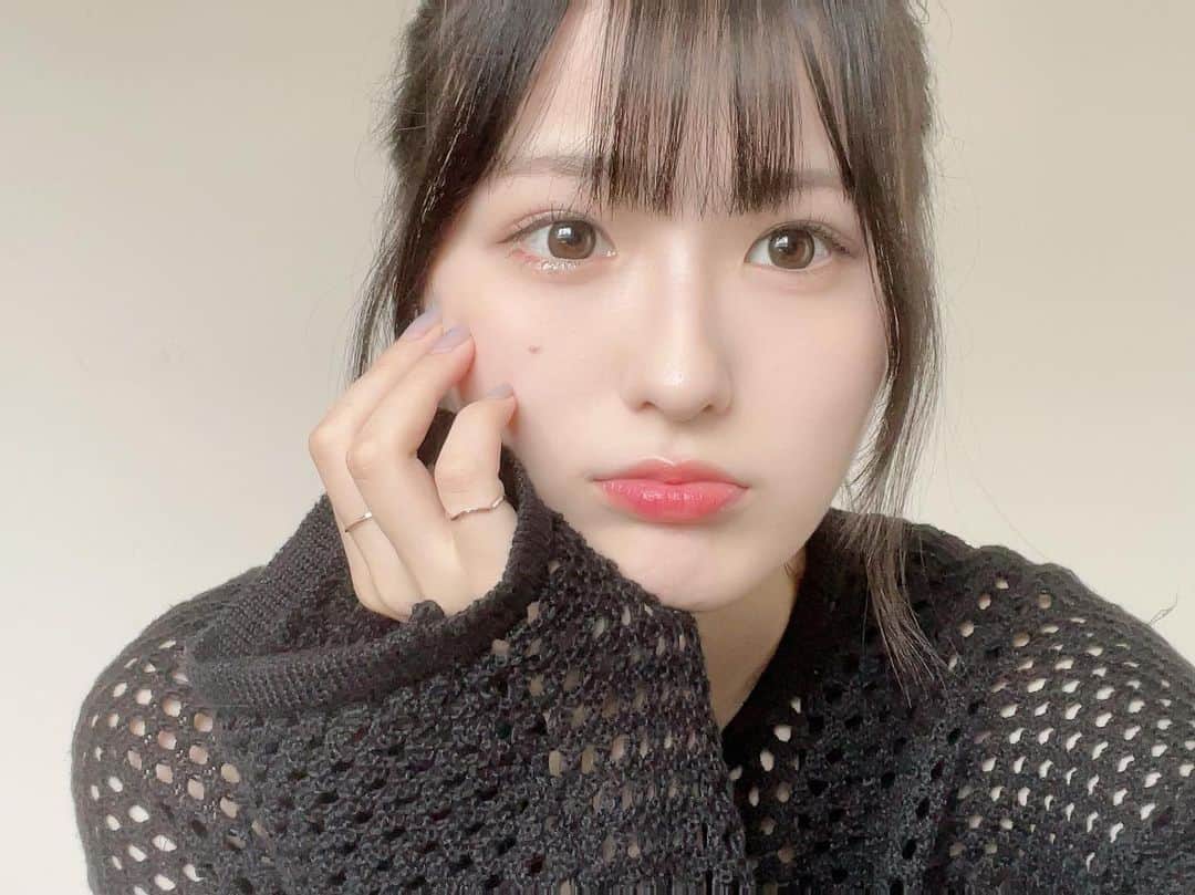 宇田川ももかのインスタグラム：「じーー( ˶˙˙˶) ・ このカラコンお気に入りなんだ😳😳 ・ ・ #04#宇田川ももか」
