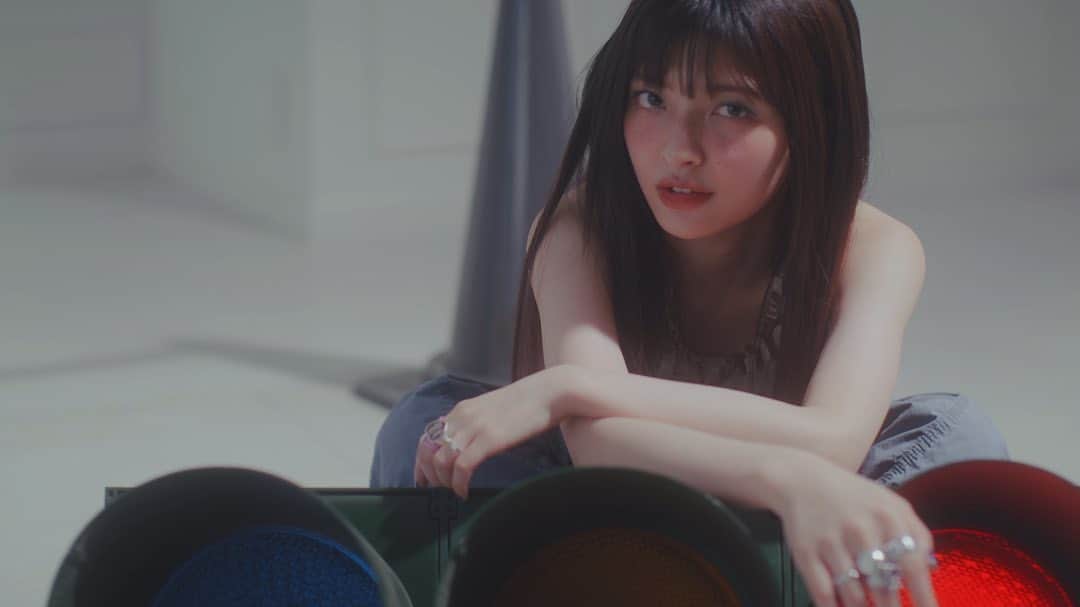 かとうみさとのインスタグラム：「甲田まひる(Mahiru Coda) - 22 -  Directed by me   https://youtu.be/JrZZ81bOlF8」