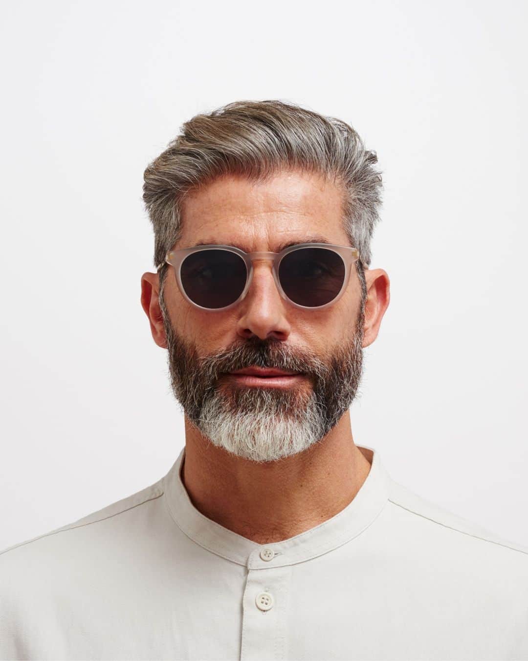 MYKITAのインスタグラム：「Have you found your summer sunglass favourite yet?   Give your eyes the rest and relaxation they deserve with our POLARIZED PRO lenses as you work all the laidback style and comfort of iconic eyewear design handcrafted in Berlin.  LAHTI in Matte Champagne/Glossy Gold with Polarized Pro Hi-Con Grey lenses  For more inspiration visit our sunglass edit via link in bio」