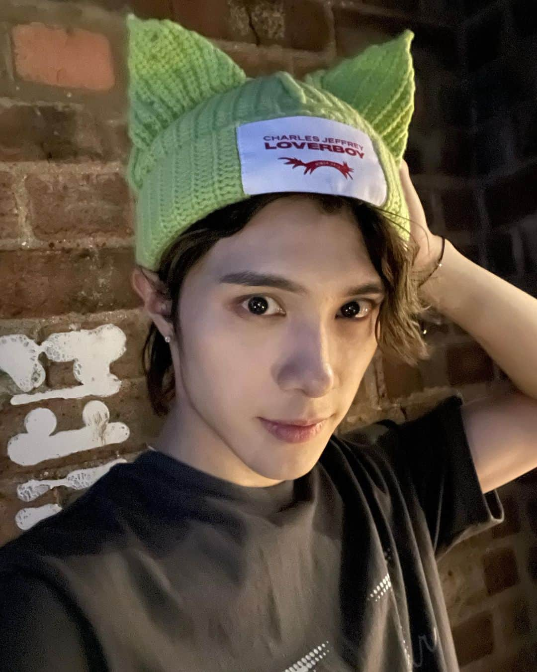 ヘンドリー（HENDERY）さんのインスタグラム写真 - (ヘンドリー（HENDERY）Instagram)「London!!!!!! Really really want to say thank you to everyone who came to our Fan Meeting 💚 Also I wanna hangout more in London ☺️」6月9日 22時24分 - i_m_hendery