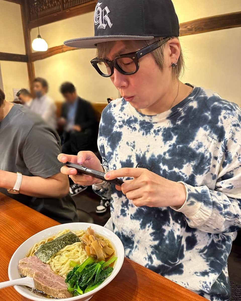 吉野裕行さんのインスタグラム写真 - (吉野裕行Instagram)「ちょっと久しぶりのおじさん飯！ この後めっちゃ麺を食べる🤣 #インスタおじさん飯」6月9日 22時25分 - _yocchin_______