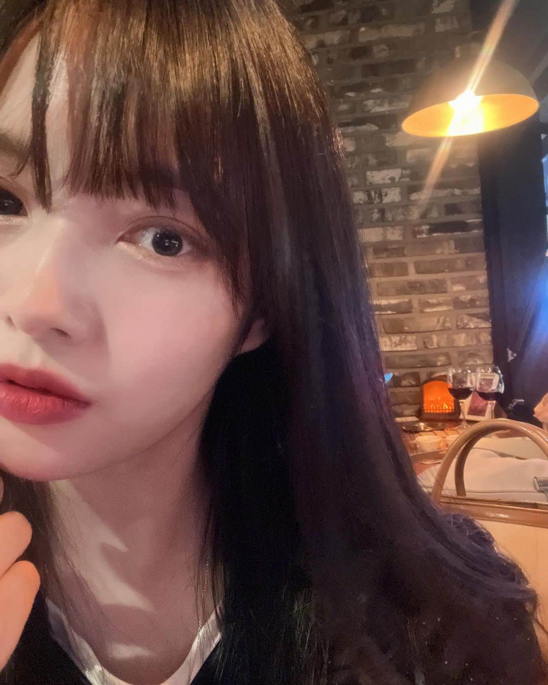 スジン のインスタグラム：「맞아용 앞모리카락 커트 했어용 뿌야🐶♥️」
