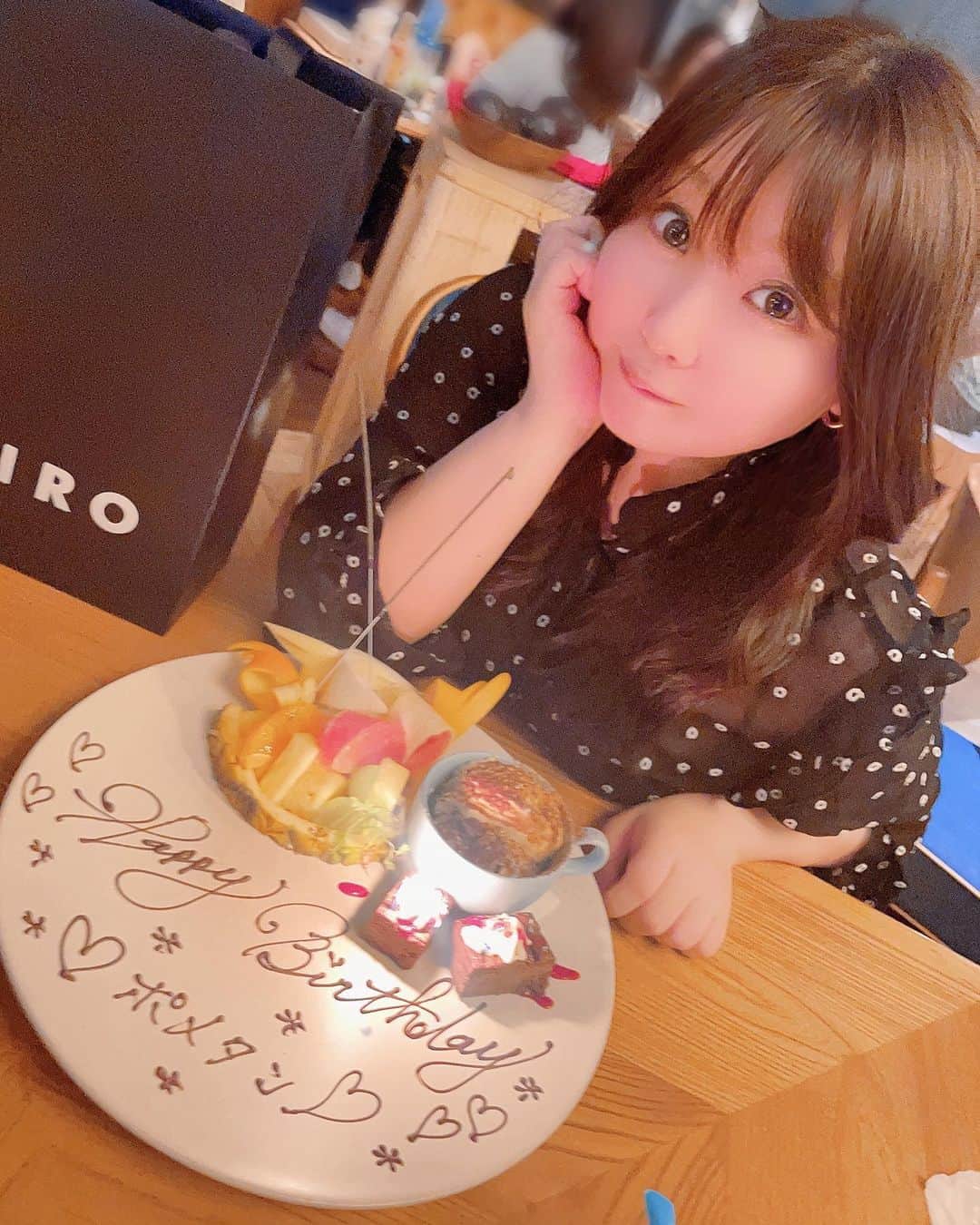 星野めいのグルメインスタ