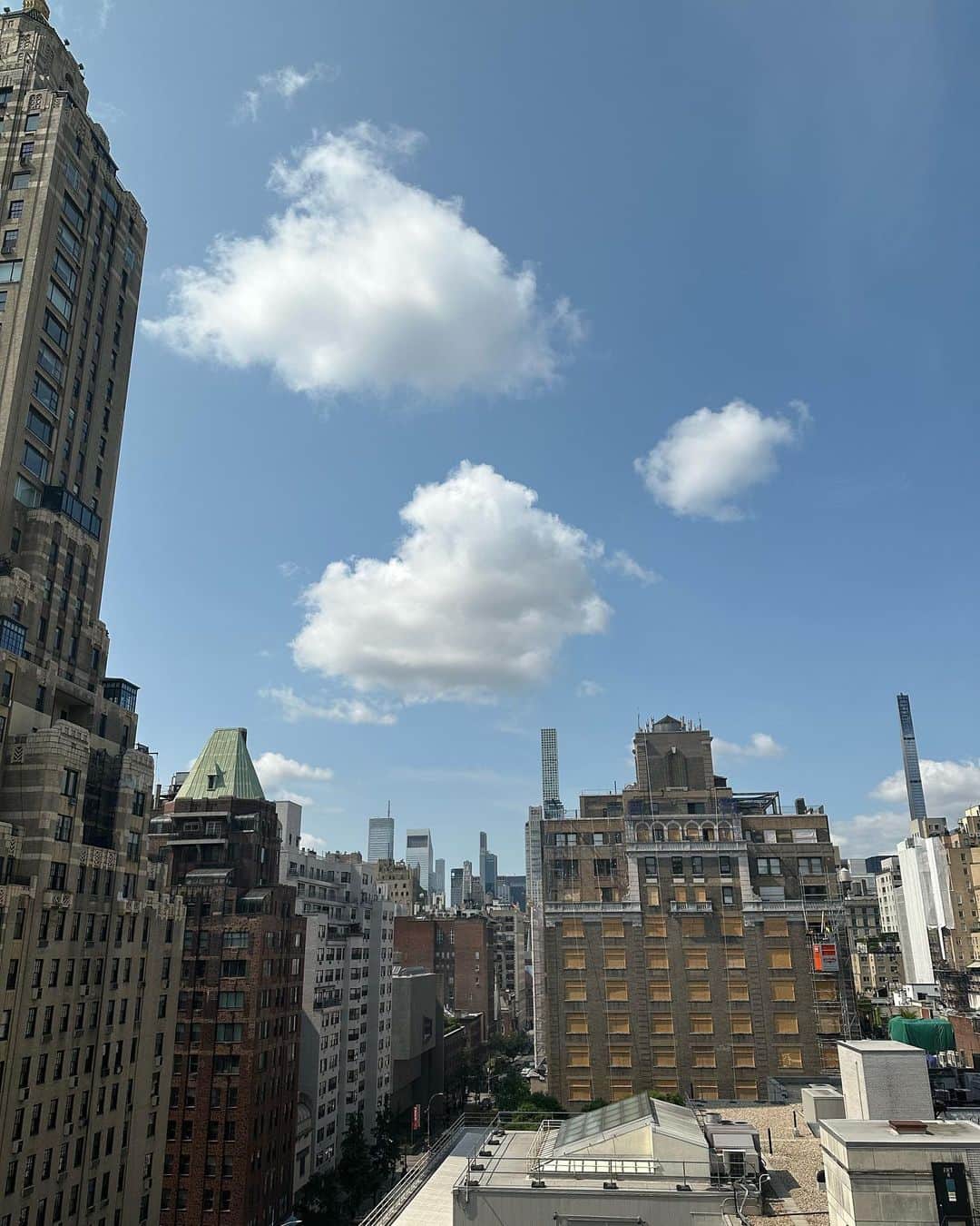 アビゲイル・スペンサーのインスタグラム：「In no particular order. #NYC」