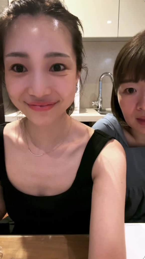 喜田彩子のインスタグラム：「2023.06.09 🎁プレゼント企画🎁 ⁡ ⁡ 【 @yeppeuda_jp × @ayacokida プレゼント企画🎁】 ⁡ 韓国コスメブランド、o'de bell様 @odebell_ 、Luvum様 @luvum_official よりプレゼントをいただきました♡ ⁡ ⁡ 【プレゼント内容】 o'de bell goat milk protein ampoule ミニパウチ o'de bell phyto mucin repair cream ミニパウチ Luvum real calmingpair cica gel mask1枚 ⁡ 【詳細】 ただいまより6/13(火)23:59までこちらの投稿のコメントにて募集します。 抽選で10名様にプレゼントさせて頂きます。 ⁡ ① @ayacokida のアカウントをフォロー ② @yeppeuda_jp さんのアカウントをフォロー ③ こちらのアーカイブに「いいね」をお願いします。 ④ イェップダさんで取り扱い中のお好きな商品と使ってみたい商品を教えてください。 ⁡ 【ご注意ください】 当選の連絡は6月15日以降に @yeppeuda_jp さんから当選者の方に連絡致します。 ⁡ 6月15日以前に、私や @yeppeuda_jp さんから連絡することはございません。ご不明な点や、偽アカウントからDMが届いた場合など、直ちにご連絡くださいますよう、お願い申し上げます。 ⁡ @luvum_official  #luvum #ラビューム @odebell_  #odebell #オードベル」