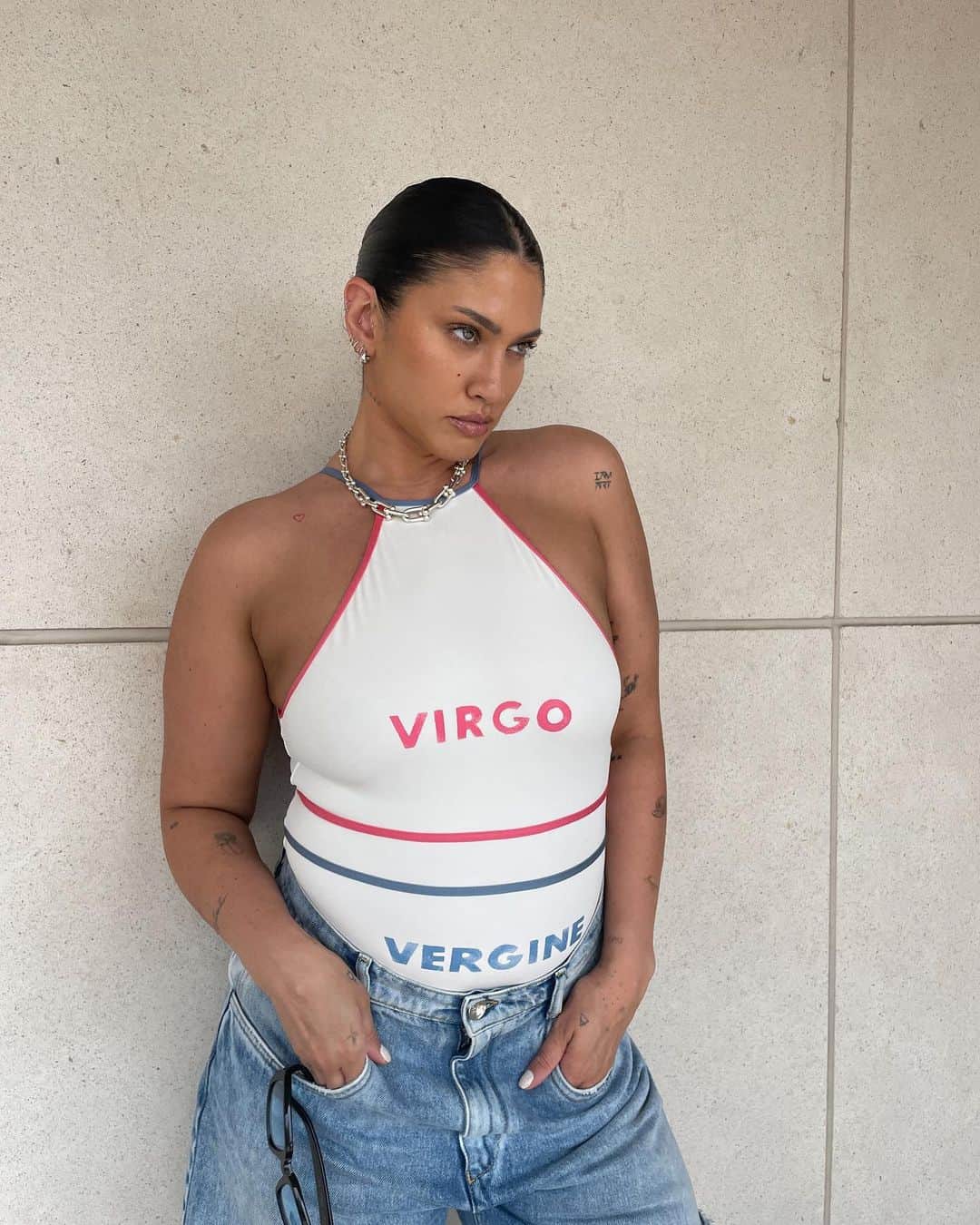 La'Tecia Thomasのインスタグラム：「Subtle?    Shades @porttanger  Swimsuit @fendi  Jeans @maisonmargiela」