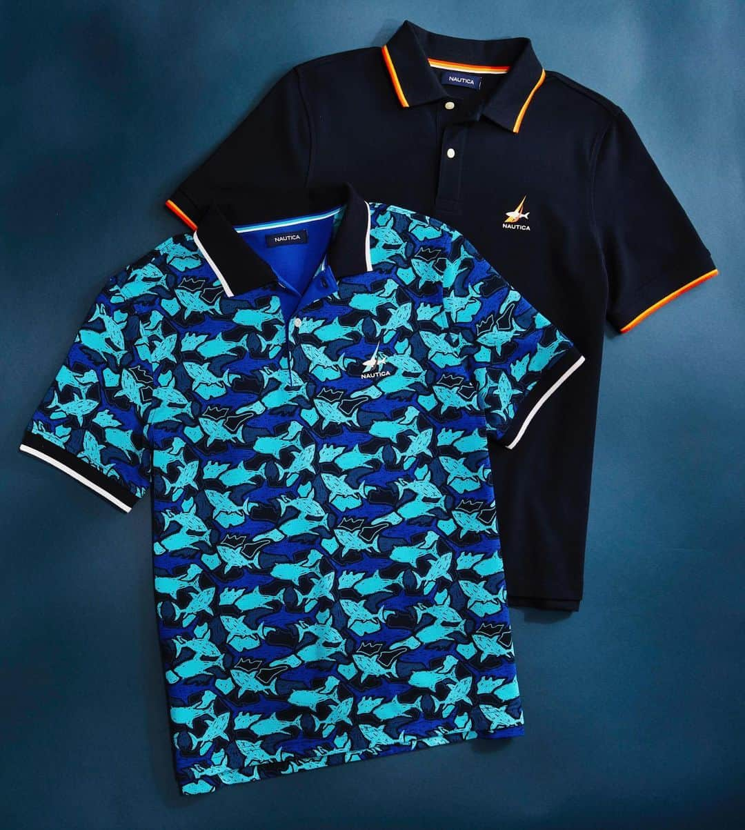 ノーティカさんのインスタグラム写真 - (ノーティカInstagram)「Made with Sustainably Crafted active-stretch fabric that moves with you throughout the day, this Shark Week x Nautica shark-print polo features a shark logo at the chest and side-slit hems for easy movement.  Shop the Shark Week capsule and 50% of the purchase price will be donated to @Oceana, the largest international advocacy organization focused solely on ocean conservation.* #sharkweek #sharkweekxnautica   *Valid only on Nautica.com through June 30, 2023, 11:59 pm ET. Nautica has committed to donating a minimum of $10,000 to Oceana.  DISCOVERY and all related elements © & ™ Warner Bros. Discovery or its subsidiaries and affiliates.」6月10日 1時15分 - nautica