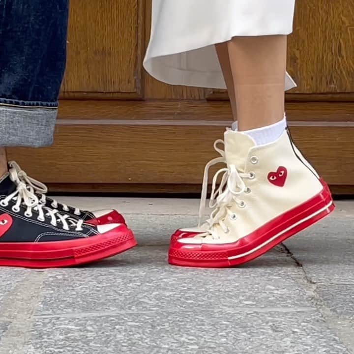 レクレルールのインスタグラム：「CDG Play x Converse, the classic sneakers receives the japanese label’s playful treatment.  The vibrant red sole less seen than the classical creme one is a fun staple to any style.   #LECLAIREUR #CDGplay #Converse #RedSole #Sneakersaddict #Wandering #ParisStyle #ParisShopping #CommedesGarcons #Commedesgarconsplay」