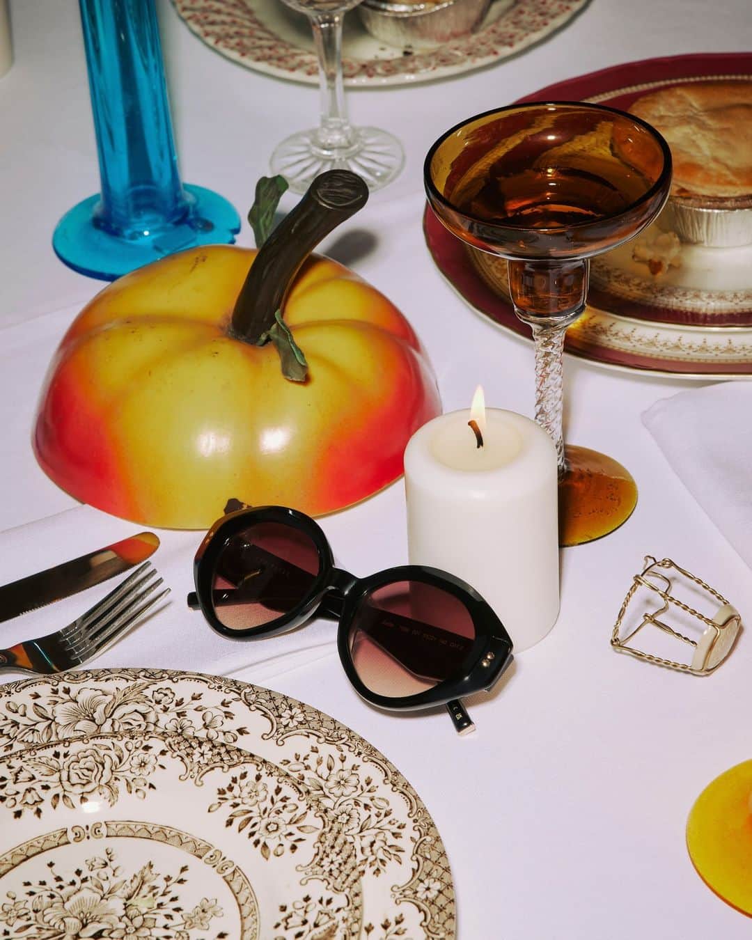 Ted Bakerさんのインスタグラム写真 - (Ted BakerInstagram)「Party-ready food? Check. Party-ready accessories? Always. #TedBaker #MakeItAMoment」6月10日 2時25分 - tedbaker