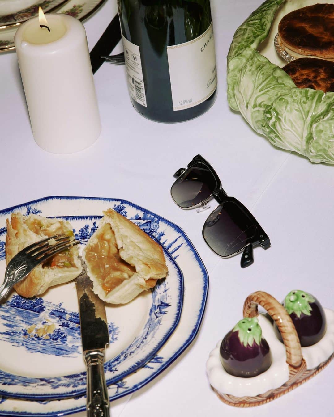 Ted Bakerのインスタグラム：「Party-ready food? Check. Party-ready accessories? Always. #TedBaker #MakeItAMoment」