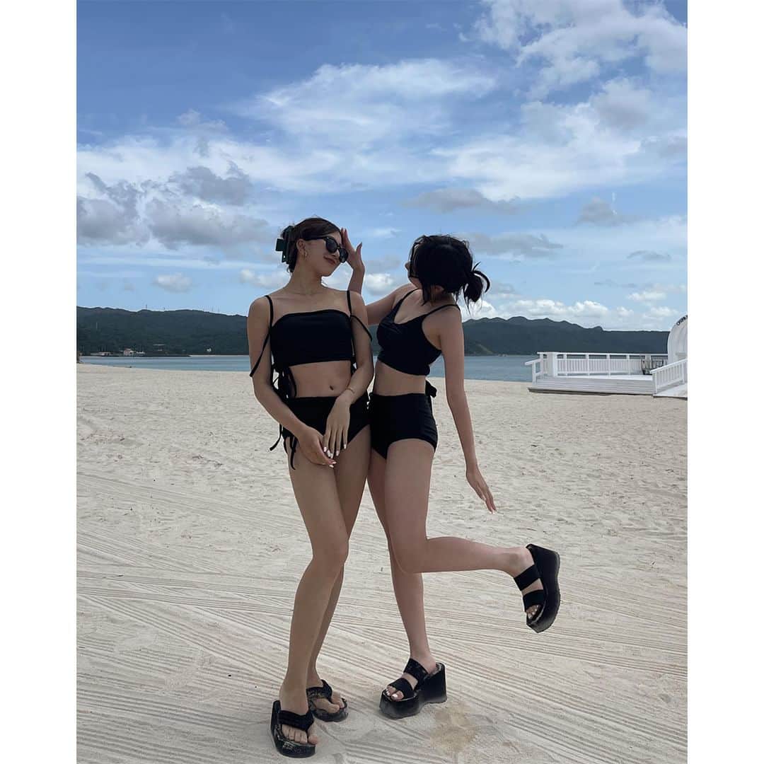 PATRA magazineさんのインスタグラム写真 - (PATRA magazineInstagram)「【おしゃれさんから学ぶ♡盛れる水着フォト👙】  一人でも友達とでも♡  これから増える水着フォトの盛れる撮り方を 今からおさえておこ💕  保存しておけば撮る時も安心だよ♪  ＼ thank you 🦢 ／ @emmay0405 / @treaturself_una @nami___grm / @nanamiio3 @__r_n_k_oo0 /@ykn__1220  今みんなの中で流行っている事やアイテムがあれば @patra__jp をタグ付けしてぜひ教えてね🔔  皆さんのすてきな投稿をぜひ紹介させてください！  #水着 #水着コーデ #水着フォト2023」6月10日 12時00分 - patra__jp