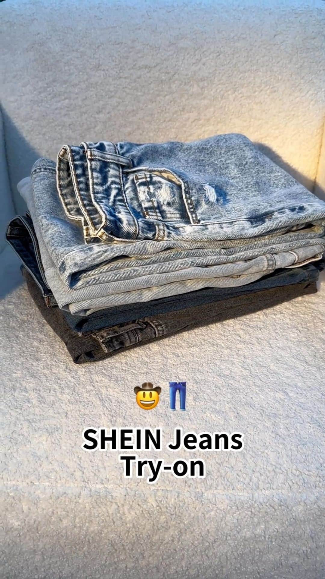 SHEINのインスタグラム：「SHEIN JEANS TRY-ON HAUL 👖💙 Pick the pair that‘s making your denim dreams a reality 👇  🔎10410276 10410276 11528534  #SHEIN #SHEINforAll #SHEINstyle #fashion #chic」