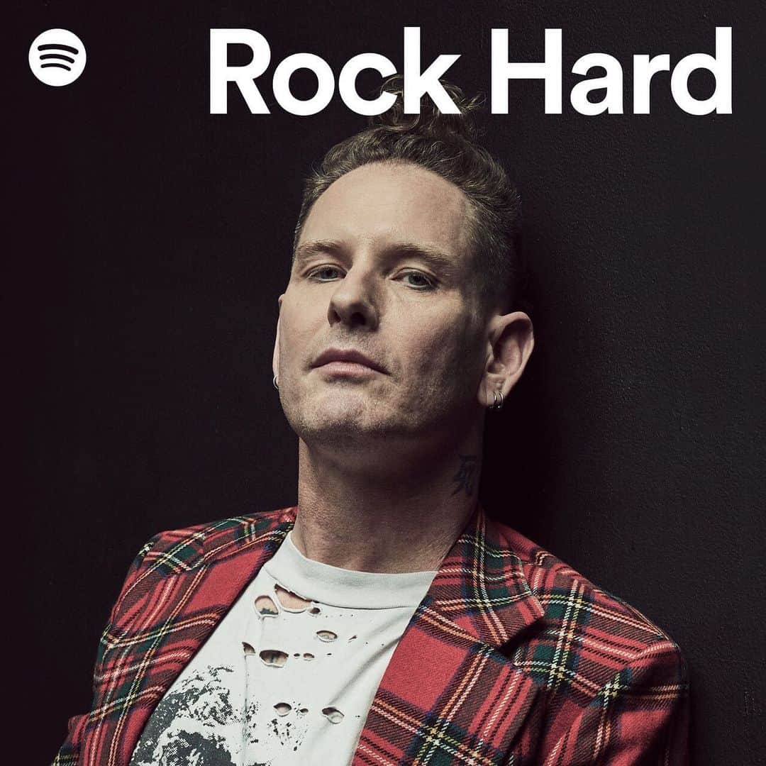 コリィ・テイラーのインスタグラム：「So stoked that "Beyond" has moved its way up to the top of @Spotify's Rock Hard playlist. Keep listening!」