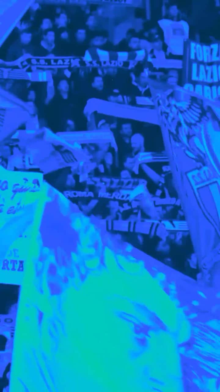 パトリックのインスタグラム：「Altre 26 gare a difesa di questi colori,  sempre dando il massimo.  I nostri tifosi meritano di vivere emozioni come queste.  Ora un po’ di riposo per tornare ancora più forti 🦅」