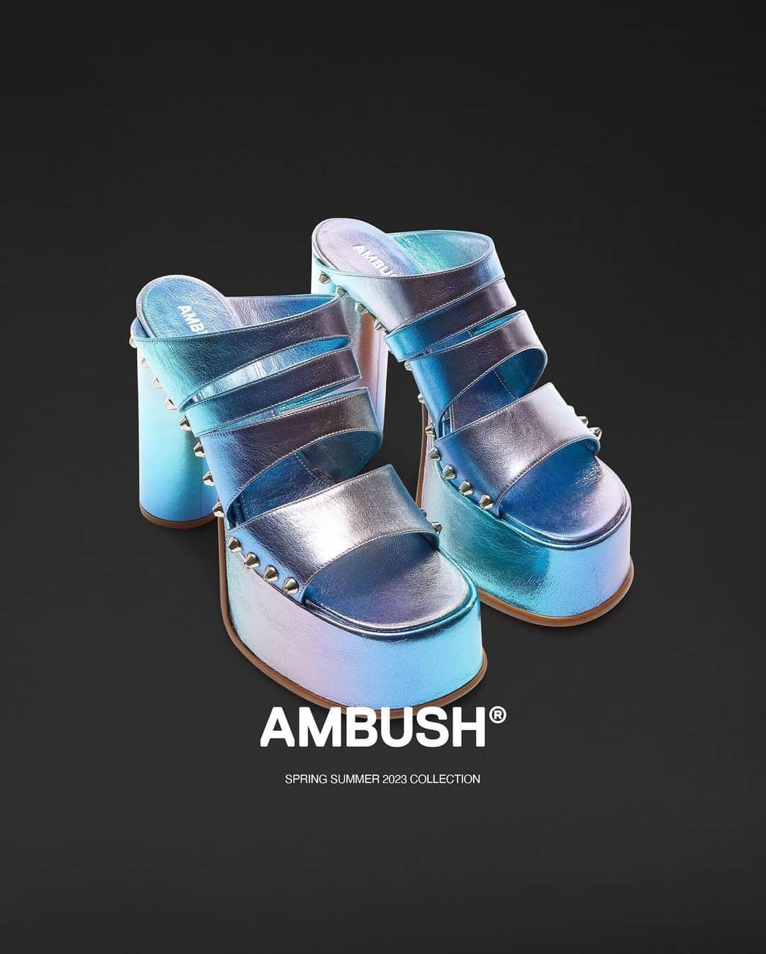 AMBUSHさんのインスタグラム写真 - (AMBUSHInstagram)「AMBUSH Chunky platform mules in an array of candy tones are softly surreal in their proportion. Now available at our WEBSHOP.」6月10日 6時35分 - ambush_official