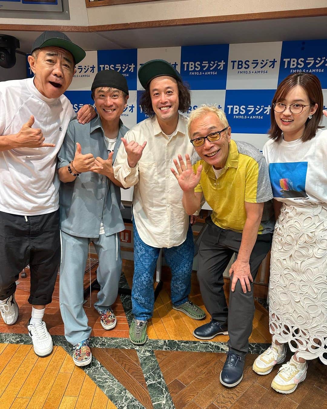 木梨憲武のインスタグラム：「来週、やついフェスだー！！」