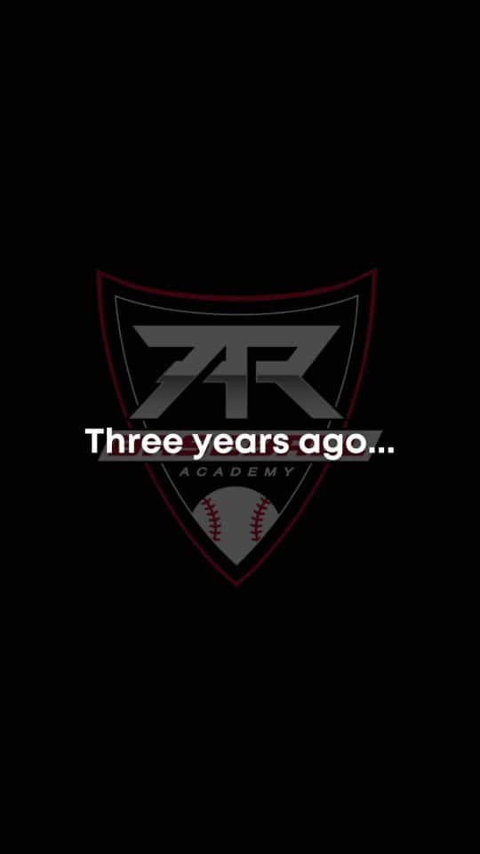 ロビンソン・チリノスのインスタグラム：「We're grateful for everyone who has been a part of our 7AR family over the past 3 years.🙏💪⚾🔥  Our passion for baseball and faith in God has guided us every step of the way. Thank you for trusting us with your player's growth and development. Here's to many more years of learning, training, and playing at 7AR Baseball!   #GodFirst #BaseballPassion #7ARBaseball #ThankYou」