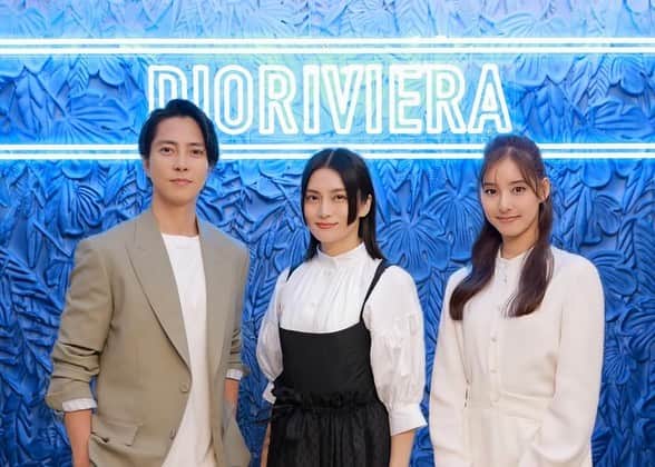 柴咲コウのインスタグラム：「素敵なひとときをありがとうございます🌷  Thank you for the wonderful time, Olivier🌷  #メゾンクリスチャンディオール #ルジャルダンディオリビエラ #ディオールファインジュエリー #LEJARDINDIORIVIERA  #SUPPORTEDBYDIOR #dior #christiandior  #山下智久 #新木優子」