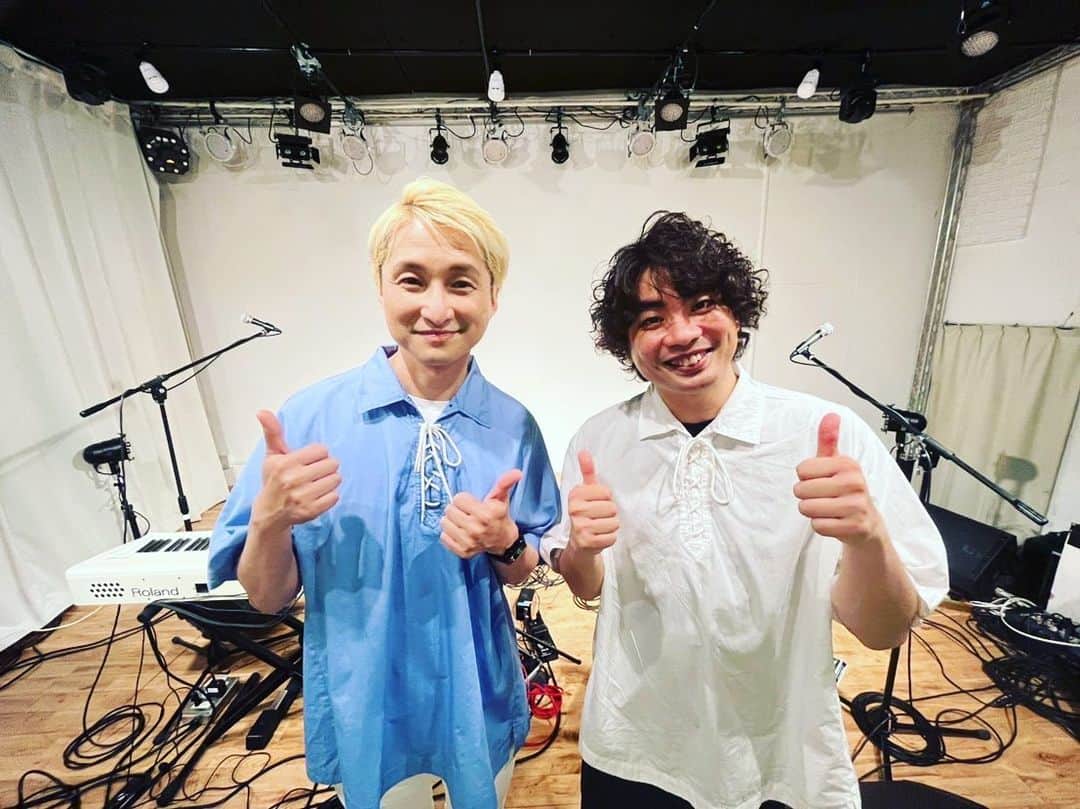 のインスタグラム：「ナオトインタクヤ@原宿公演たくさんのご来場ありがとうございました。 今日は、名古屋です❗️ いい流れをこのまま繋げていきましょう❗️ #ナオトインタクヤ」