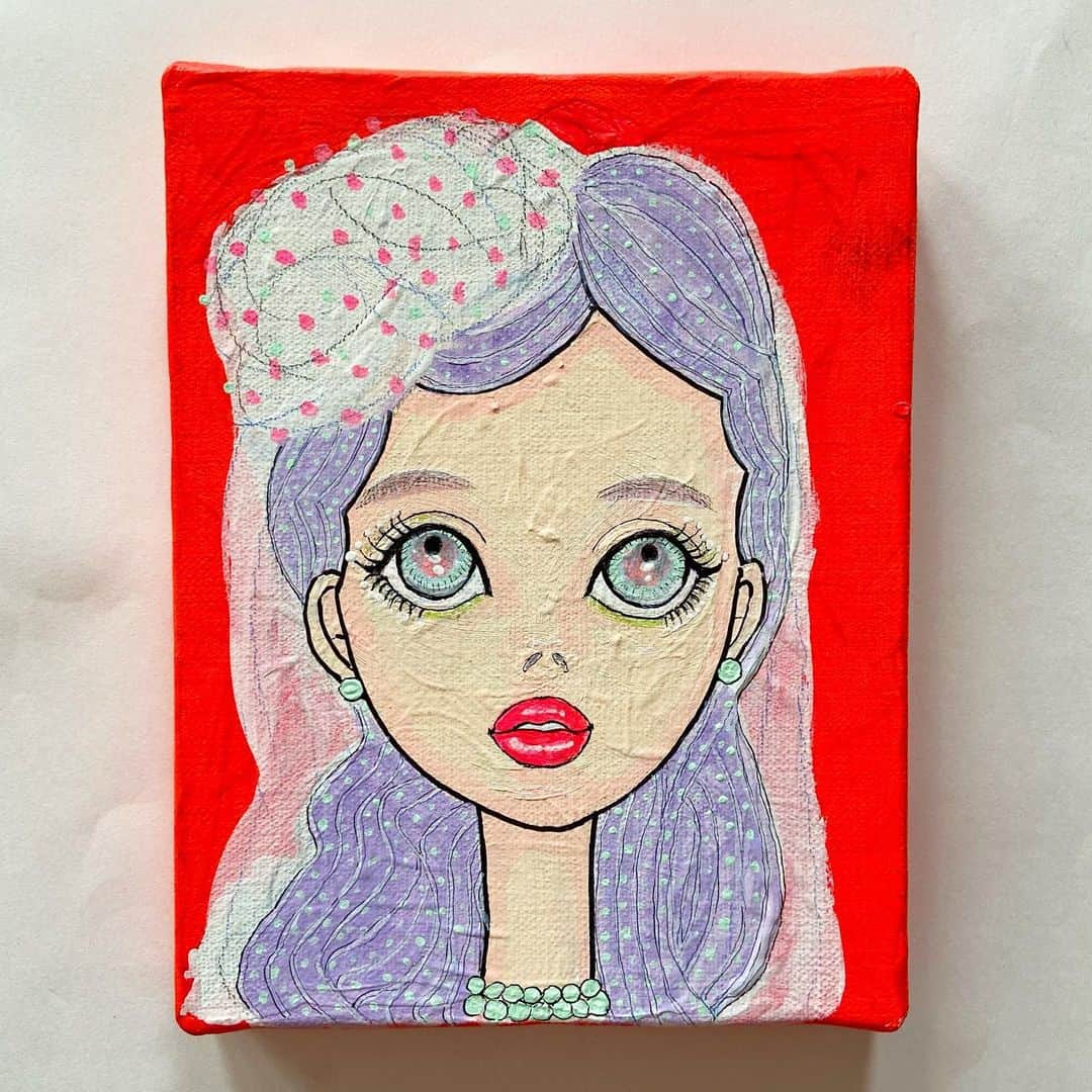 おおたうにのインスタグラム：「💜「Carina」💜  細かいところ修正にはボールペン！  ひと月近く睡眠障害ぎみでなんかもう様子がおかしい。 すると人はつぶつぶやりだすんだな。 つぶつぶつぶつぶ…_φ(･_･粒々  上手に眠れるようになりたい…（´-`）.｡oO  #今日のお絵描き #drawingeveryday  #fashionillustration #イラスト #アクリル絵の具 #handpainted #outauni #outaunismygirl #おおたうに」