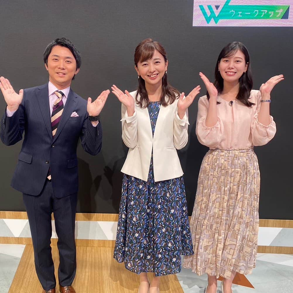 山本隆弥のインスタグラム：「･･･ 3月以来久しぶりに 3人がスタジオに揃いました！ 今日もウェークアップご覧いただき有難うございました。  #中谷しのぶ #足立夏保 #山本隆弥  #ウェークアップ #ytv #日テレ」