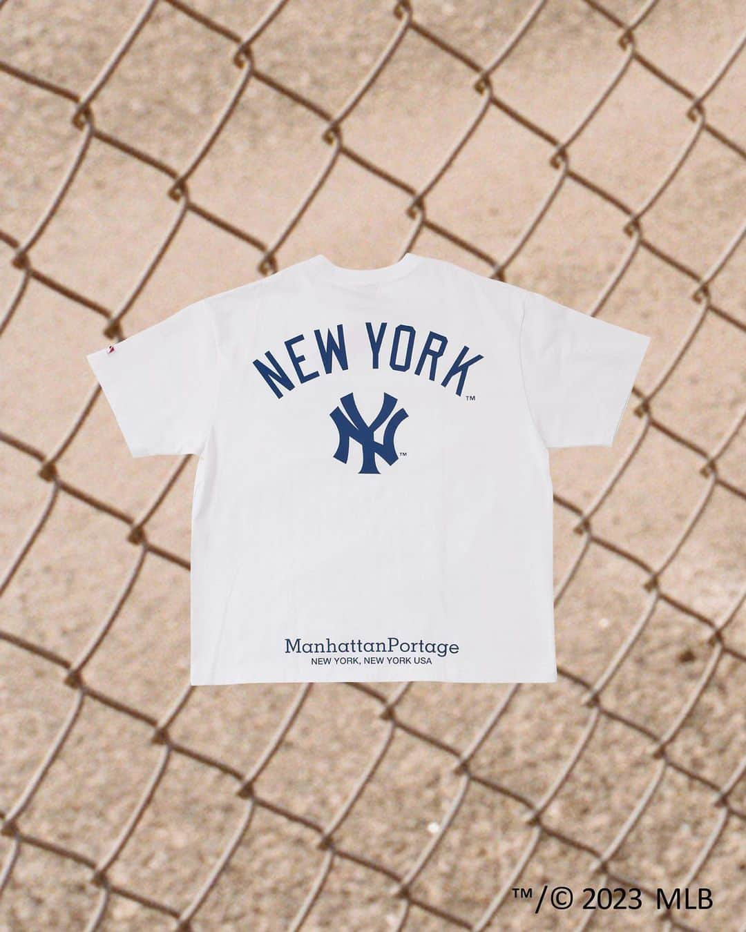 マンハッタンポーテージさんのインスタグラム写真 - (マンハッタンポーテージInstagram)「Manhattan Portage × MLB S/S Print T-Shirt  2023.06.17(sat) on sale   #manhattanportage #newyork #MLB #baseball #yankees #mets #apparel #tshirt  #マンハッタンポーテージ #マンハッタンポーテージ #ニューヨーク #メジャーリーグベースボール #ヤンキース #メッツ #アパレル」6月10日 11時49分 - mp_japan